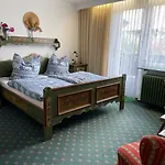 Hotel-Pension Flamm Semesterbostad